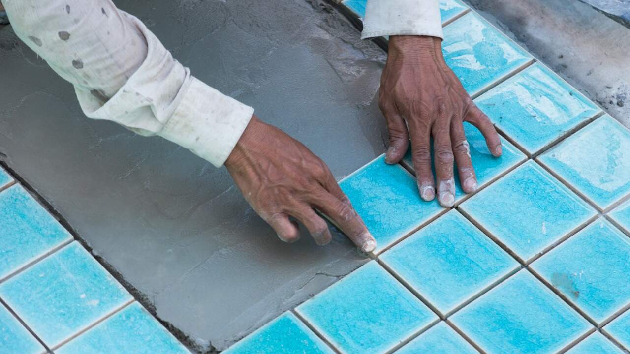 adesivo tixotrópico 2675